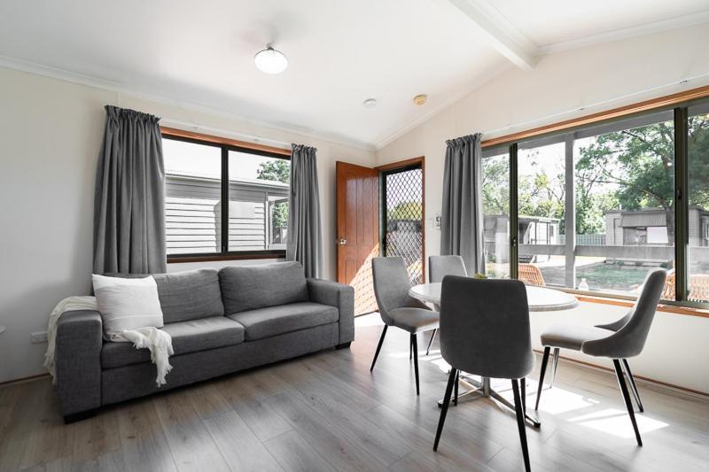 Adelaide Caravan Park - Aspen Holiday Parks Extérieur photo