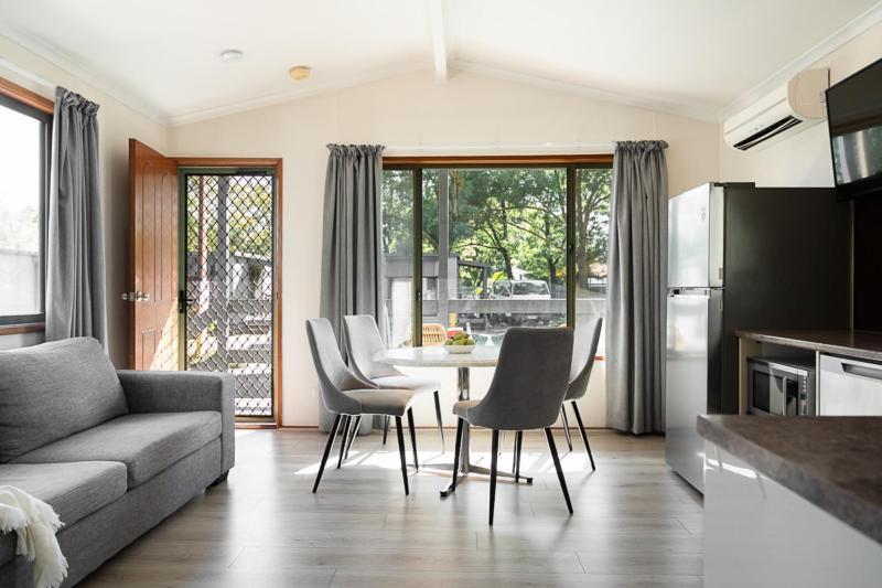Adelaide Caravan Park - Aspen Holiday Parks Extérieur photo