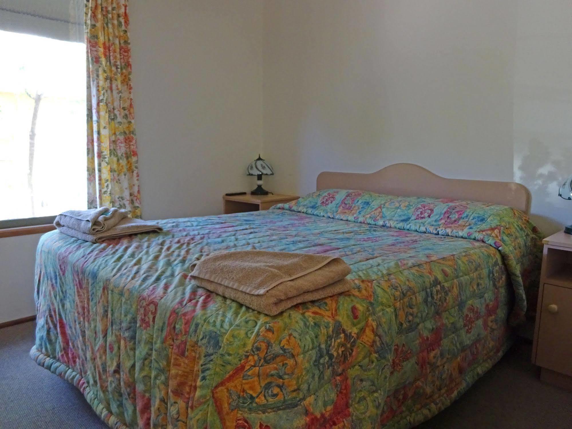 Adelaide Caravan Park - Aspen Holiday Parks Extérieur photo